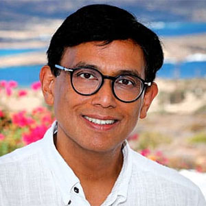 Dave (Anand) Devadas