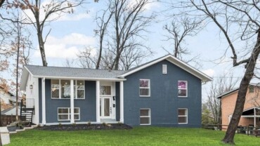 8321 Raymond Ln